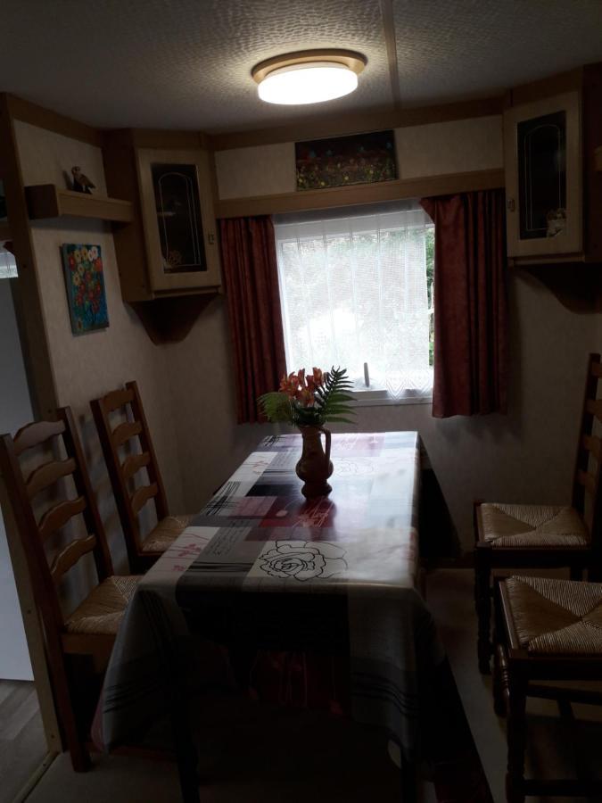 Mobile Home Le Clos De See Chérencé-le-Roussel Dış mekan fotoğraf