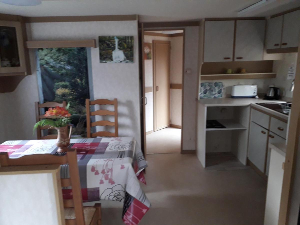 Mobile Home Le Clos De See Chérencé-le-Roussel Dış mekan fotoğraf