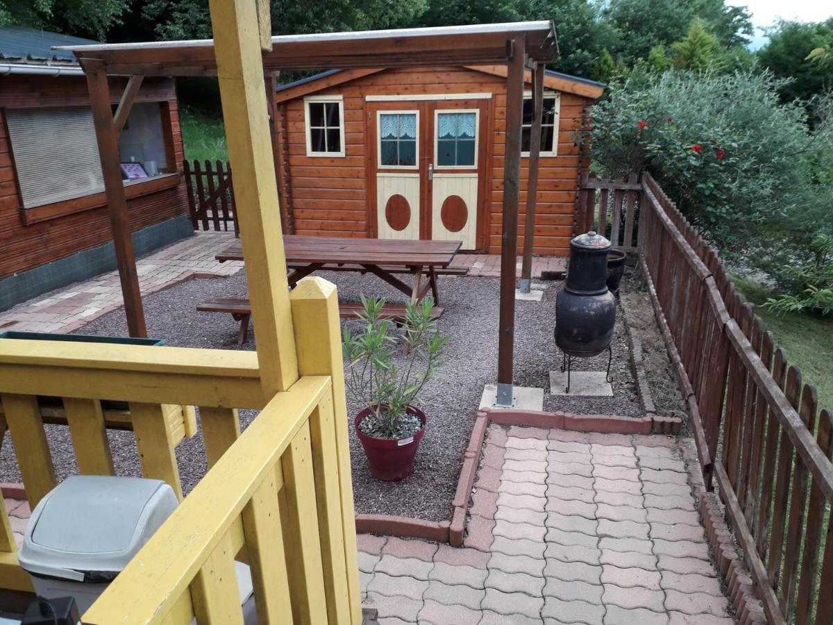 Mobile Home Le Clos De See Chérencé-le-Roussel Dış mekan fotoğraf