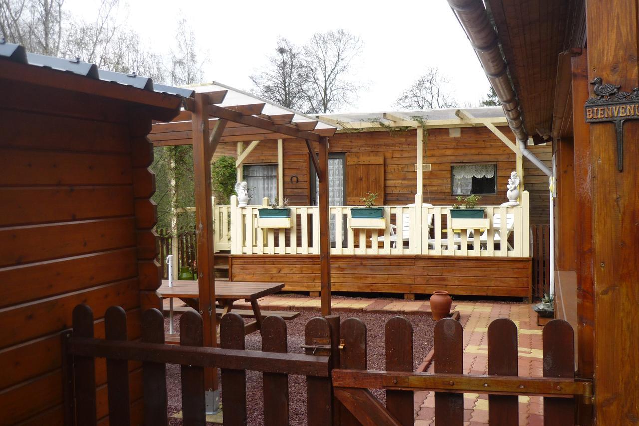 Mobile Home Le Clos De See Chérencé-le-Roussel Dış mekan fotoğraf